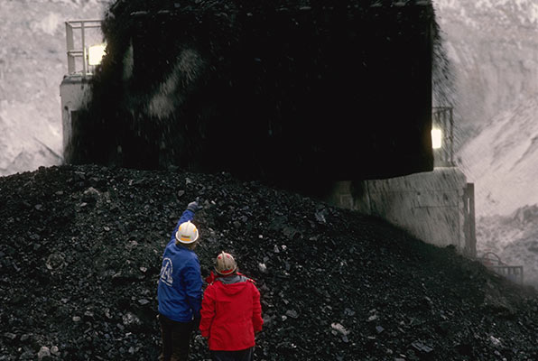 Oregon law phases out coal from state’s power supply